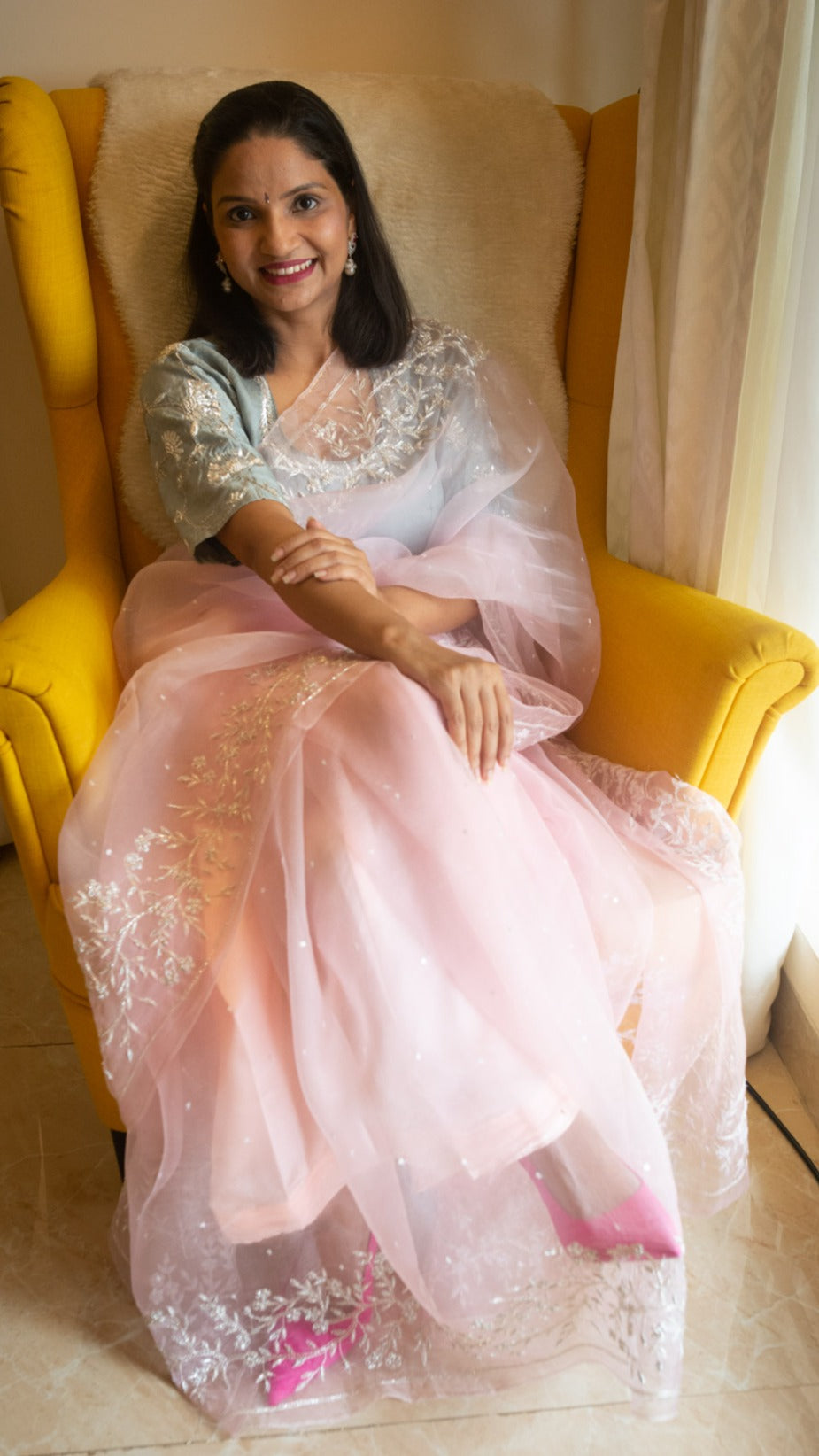 Pink ayana : Pink pure organza silk saree with zardozi pearl and cutdana hand embroidery - 3