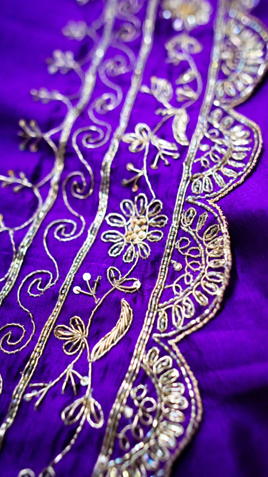 Purple Kamya saree: Pure organza silk saree with zardozi hand embroidery - 2